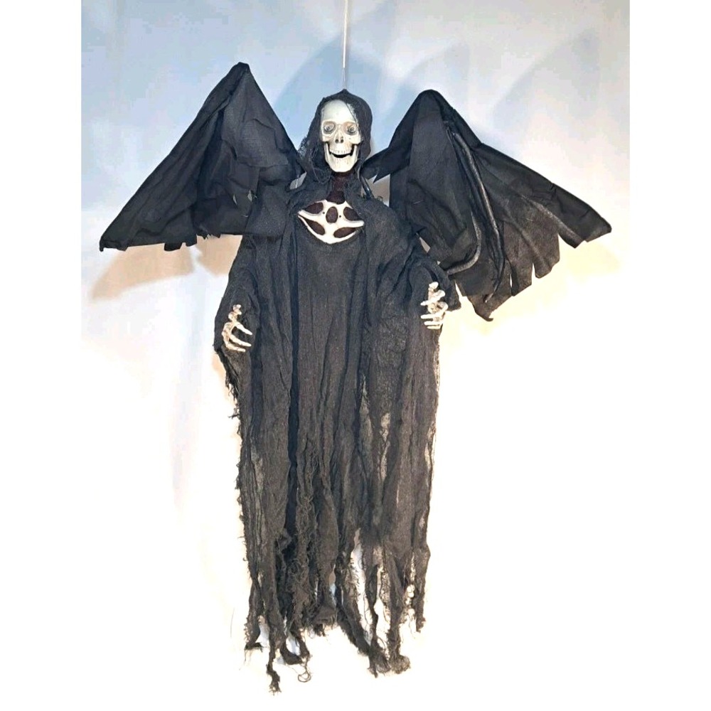 Hanging Winged Grim Reaper Halloween Prop Light Up Red Eyes Black Tattered Robe